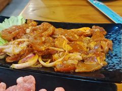 -合易泓烤肉·海肠捞饭(火车站店)