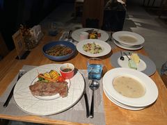 -四月吧餐厅(正阳步行街店)