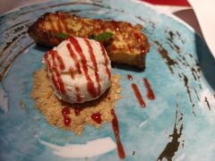 -塞纳河法国餐厅(唐延路店)