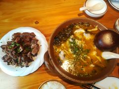 -东家小院金汤酸菜鱼(南阳路店)