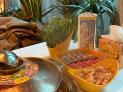 -润园四季椰子鸡火锅(卓越INTOWN店)