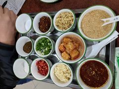 -朝伟清真铜瓢牛肉馆(三十年老·店)