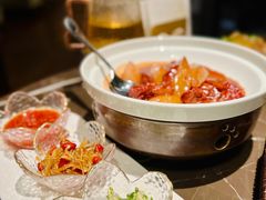 -海派悦庭·海胆烧麦·新融合菜(凯德广场店)