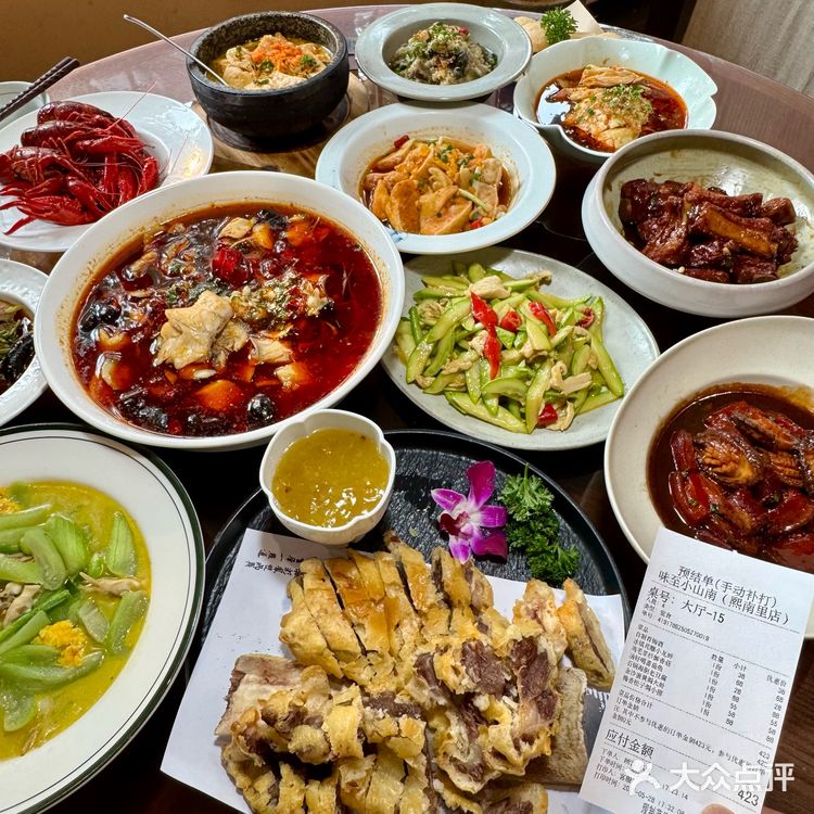 南京熙南里！希望这种文艺小店多开一点。。