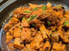 -侬佳蒸菜馆(听潮店)