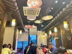 -聚汇三少·龙虾·中餐厅(莫邪路新天地店)
