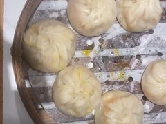 -馋三尺蟹粉小笼(人民广场店)