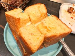 -呼伦一只牛·烧串酒场(陆家嘴店)
