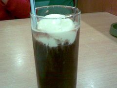 咖啡+冰激凌-萨莉亚意式餐厅(特力时尚汇店)