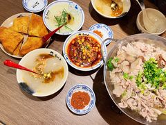 -肖四女乐山跷脚牛肉(滨江天街店)
