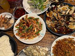 -蚝堡海鲜·威海菜·海肠捞饭·烧烤·亚洲吃蚝公司(幸福门店)