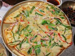 -草家酱蟹炭火烤肉店(珲春南路二店)