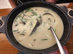 -饭怕鱼·黄焖鲟龙鱼(湖大店)