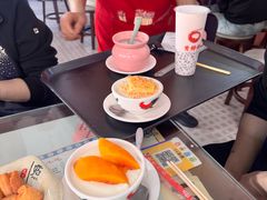 -黄师奶甜品店