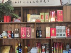 -荷塘月色鱼馆总店(于桥水库劈柴大院店)