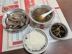 -阿秋牛排(湖心街店)