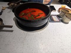 -贵府酸汤牛肉火锅·贵州老字号(飞山街店)