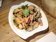 -胡桃里音乐酒馆(环亚凯瑟琳广场店)