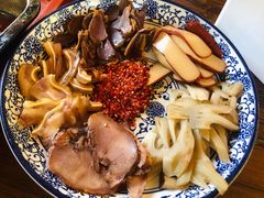 卤拼-拈一筷子·宜宾江湖菜(总店)