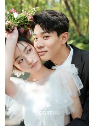 -雪中彩影婚纱摄影·微光艺术中心