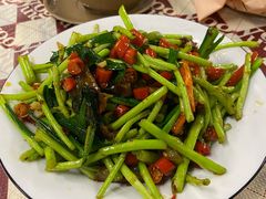 藜蒿炒腊肉-老三样·旧食新味(万寿宫店)