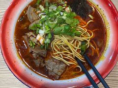 -刘二姐襄阳牛肉面(鸟巢店)