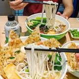 这口土鸡汤米线，打工人一周吃三天！