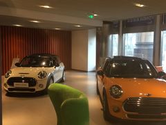 -上海普陀宝诚MINI4S店(红柳路店)