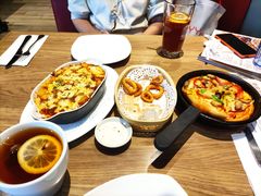 -必胜客(新中纬店)