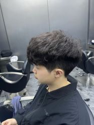 -米可造型烫发染发