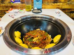 -哈尔滨烧烤·山河村铁锅炖(交大店)