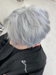 -妃格美发沙龙·烫发·染发