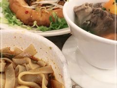 -新粤新疆菜清真餐厅(拱北店)