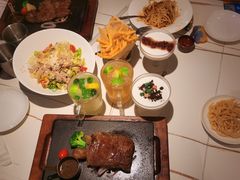 -牛扒先生·雪花牛扒西餐厅(东平店)