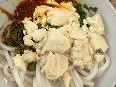 -蔼若春.传承三十年云南菜(金碧公园店)
