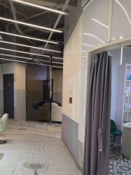 -PE SALON 