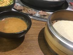 -三人行骨头王火锅(长寿店)