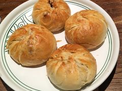 烤破酥包-云海肴·汽锅鸡·云南菜(美罗城店)