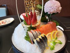-鼎泰亨·海鲜牛肉餐厅(滨江店)