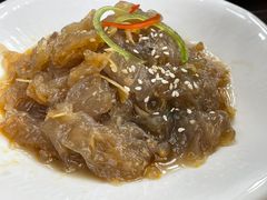 凉拌海蜇-烤肉季饭庄