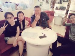 点击看大图 -完美新娘婚纱摄影