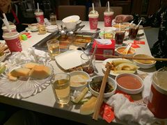 -海底捞火锅鲜切牛肉主题店(长寿路店)