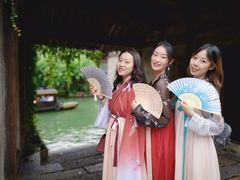 -汉仪华裳汉服旗袍·摄影写真馆(乌镇西栅店)