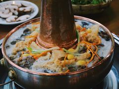 -岳记兴隆·青城腊排铜火锅(融创店)