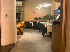 -斯普汇生蚝牛排馆(中骏世界城店)