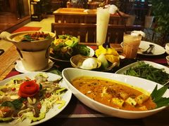 -Phensiri Thai Restaurant
