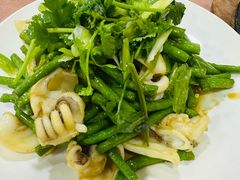 青芥辣豆角捞起墨鱼仔-众源美食(光复阁店)