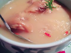 -桂满陇·蟹黄小笼汤包(中山公园店)