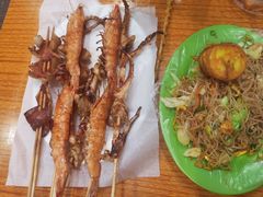 -蚝哥花姐湛江烤生蚝(美丽湾市场店)