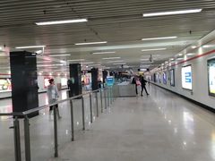 -常熟路(地铁站)